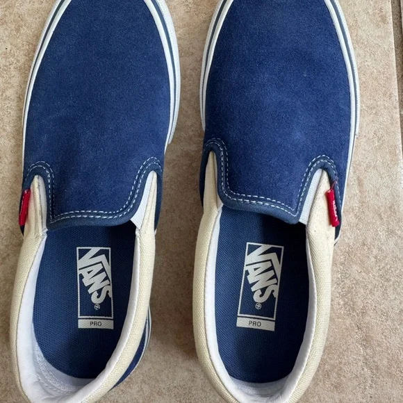 Vans | Shoes | Vans Mens Navy And Cream Slipon Loafers  display picture 3